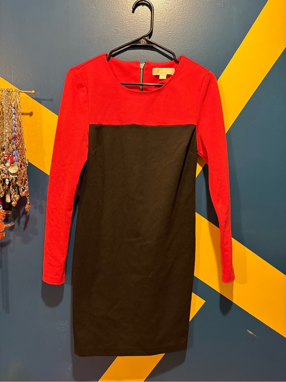 Michael Michael Kors Red & Black Long Sleeve Scuba Dress EUC
